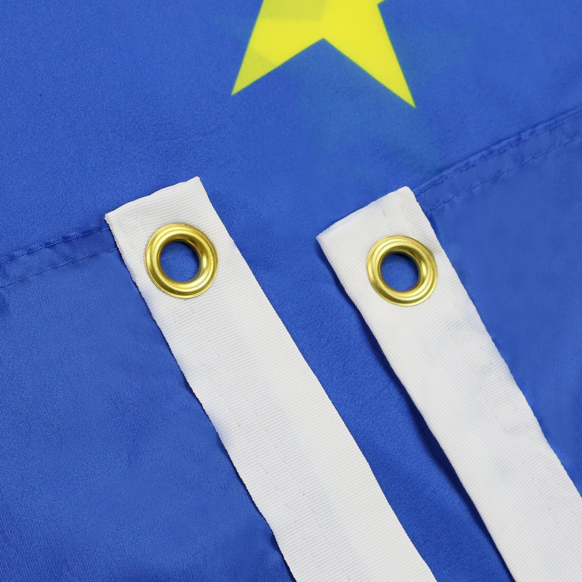 AZ FLAG detalle costuras reforzadas que garantizan durabilidad