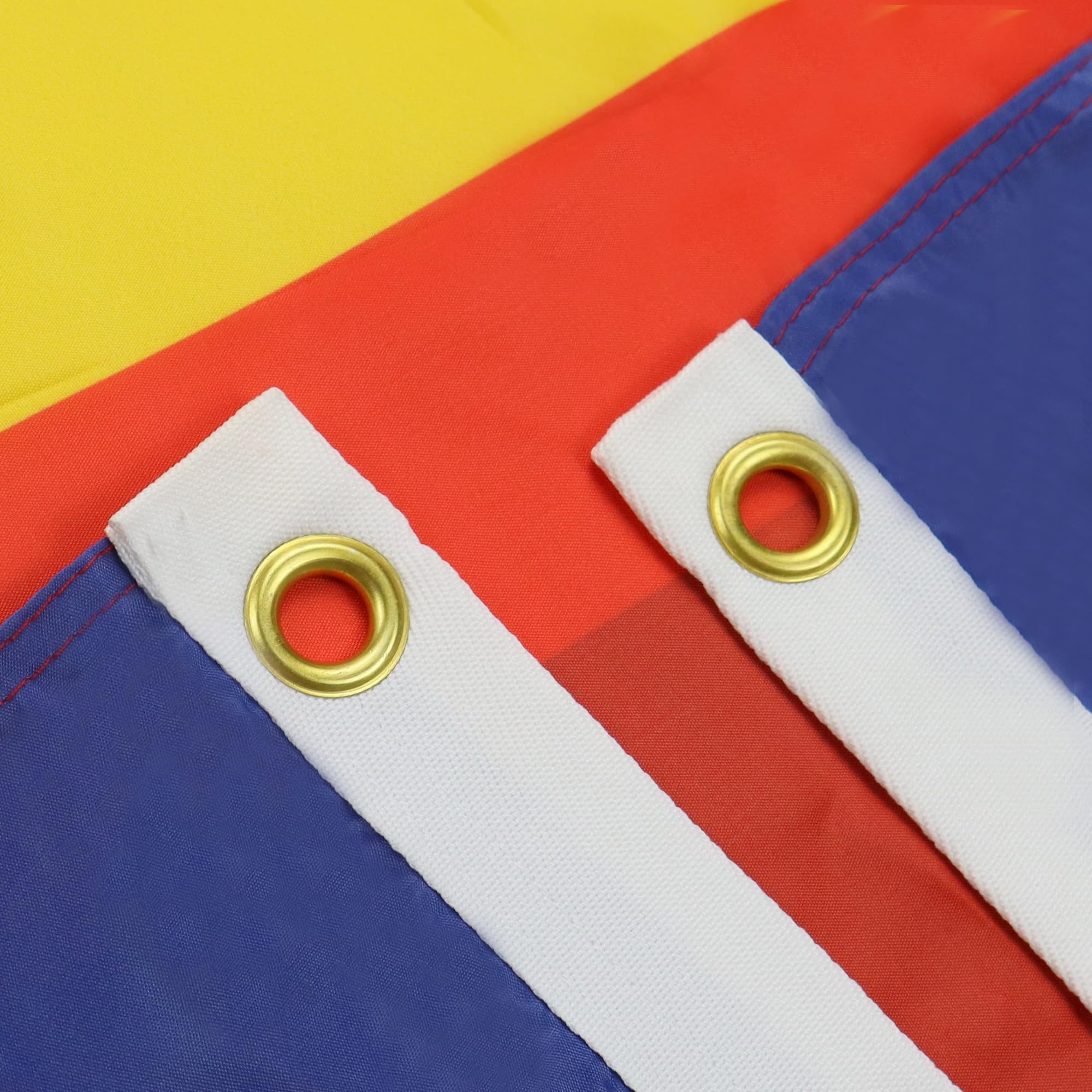 AZ FLAG detalle de costuras reforzadas, acabado durable