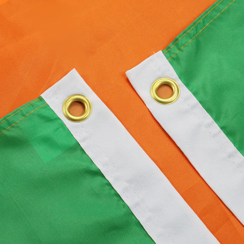 AZ FLAG detalle de costuras reforzadas que asegura mayor resistencia