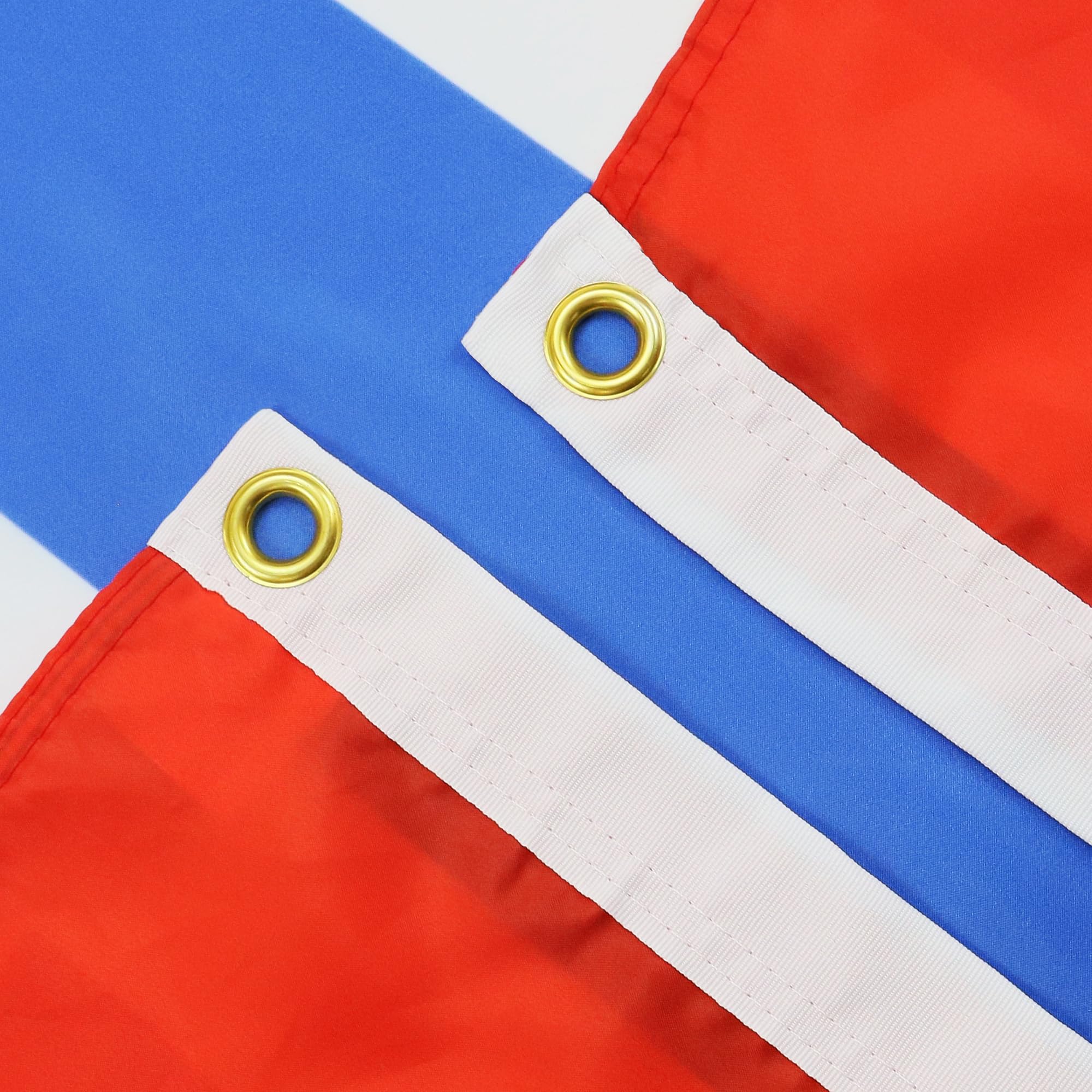 AZ FLAG primer plano de costuras reforzadas que aumentan la durabilidad