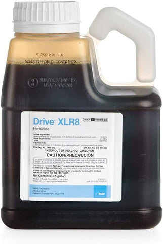 BASF Drive XLR8 aplicación en césped mostrando mejora visible y residual de 30 días