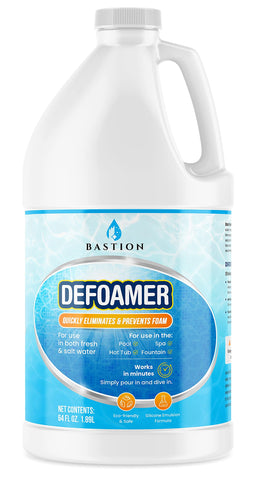 Bastion botella frontal 64 oz mostrando envase y uso práctico