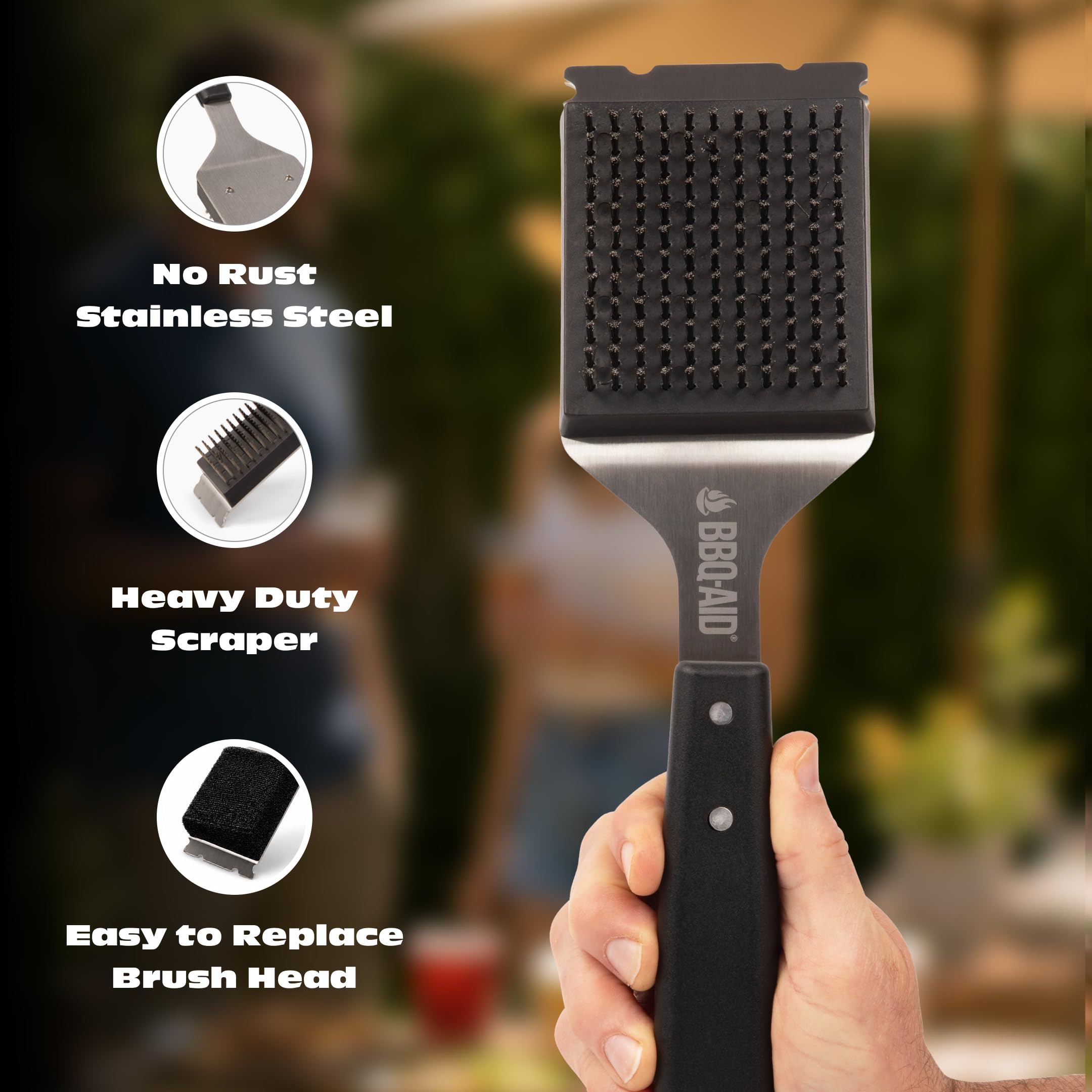 BBQ-Aid cerdas de acero inoxidable en primer plano que eliminan grasa pegada