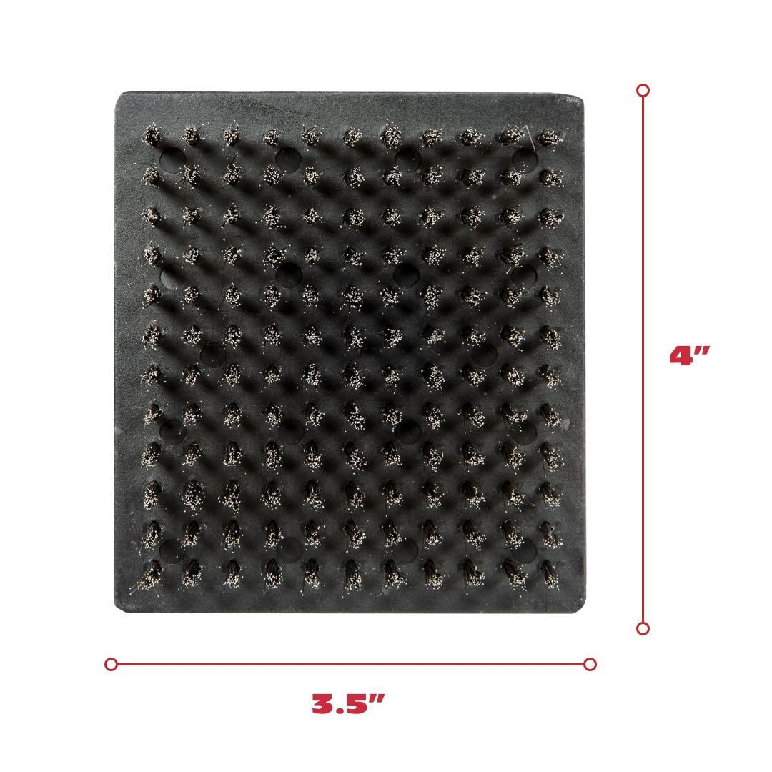 BBQ-Aid primer plano de las cerdas de acero inoxidable que demuestra resistencia