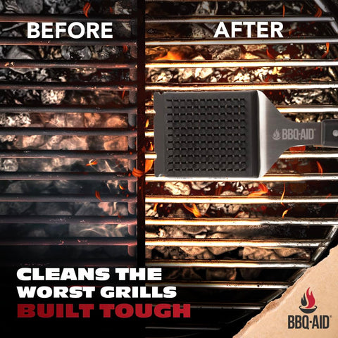 BBQ-Aid cepillo en uso sobre parrilla a gas mostrando limpieza profunda