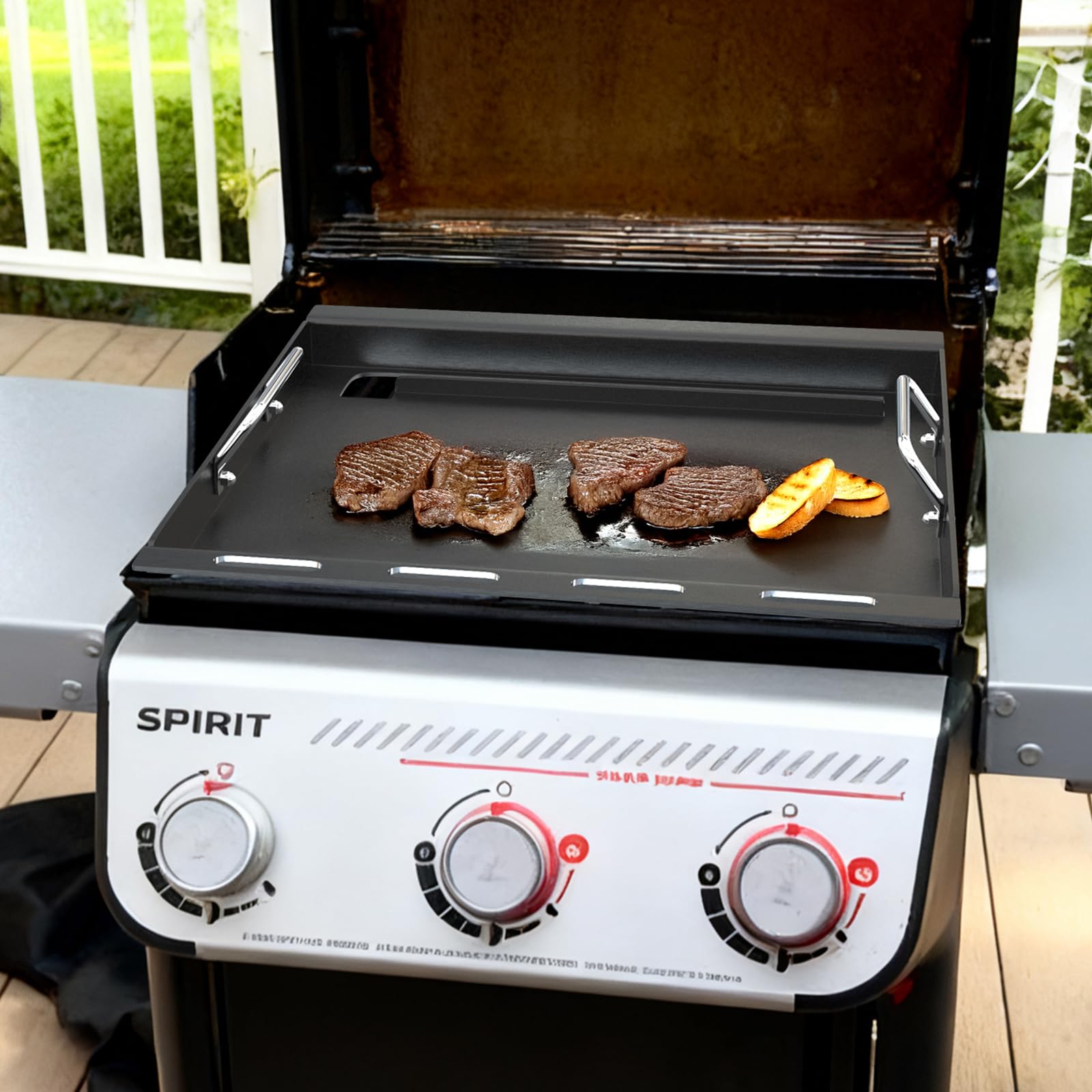 BBQ Future superficie con desayuno cocinado mostrando uso versátil