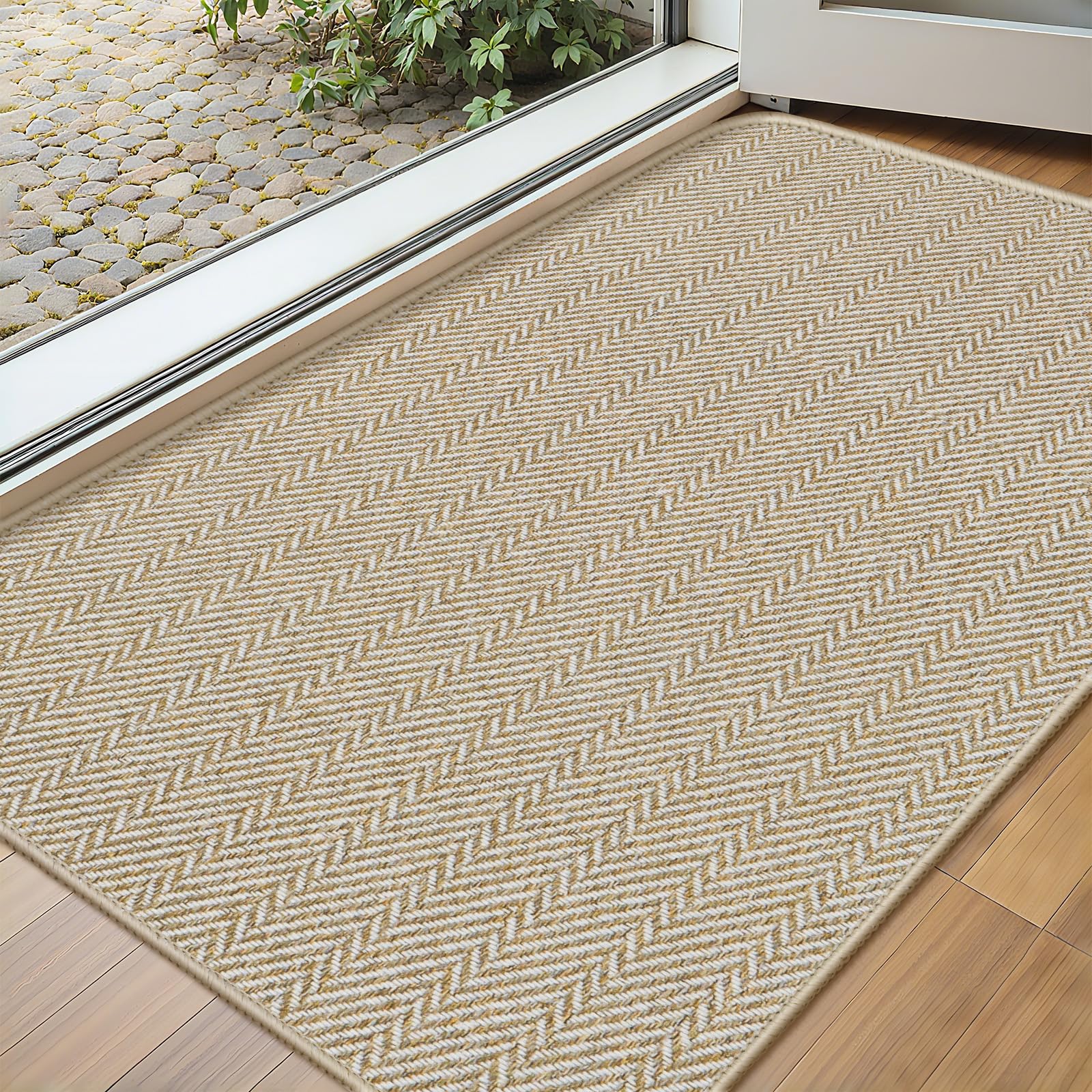 BEISIFLOOR felpudo frontal en empaque mostrando tamaño y diseño, práctico para entradas