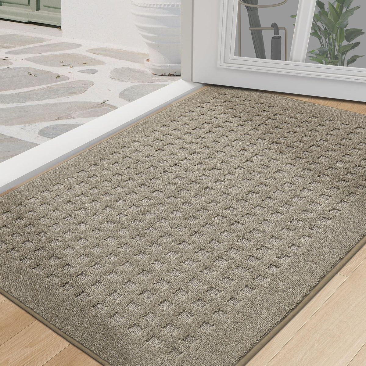 BEQHAUSE vista frontal del felpudo 32x48 absorbe suciedad