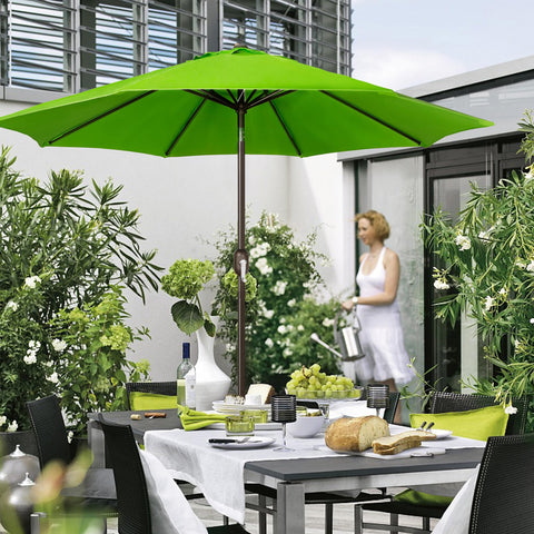 Blissun junto a una mesa para visualizar el tamaño y alcance
