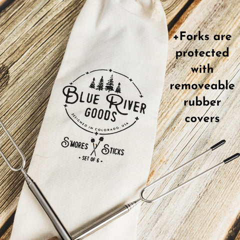 Blue River Goods pincho extensible totalmente abierto mostrando distancia segura al fuego