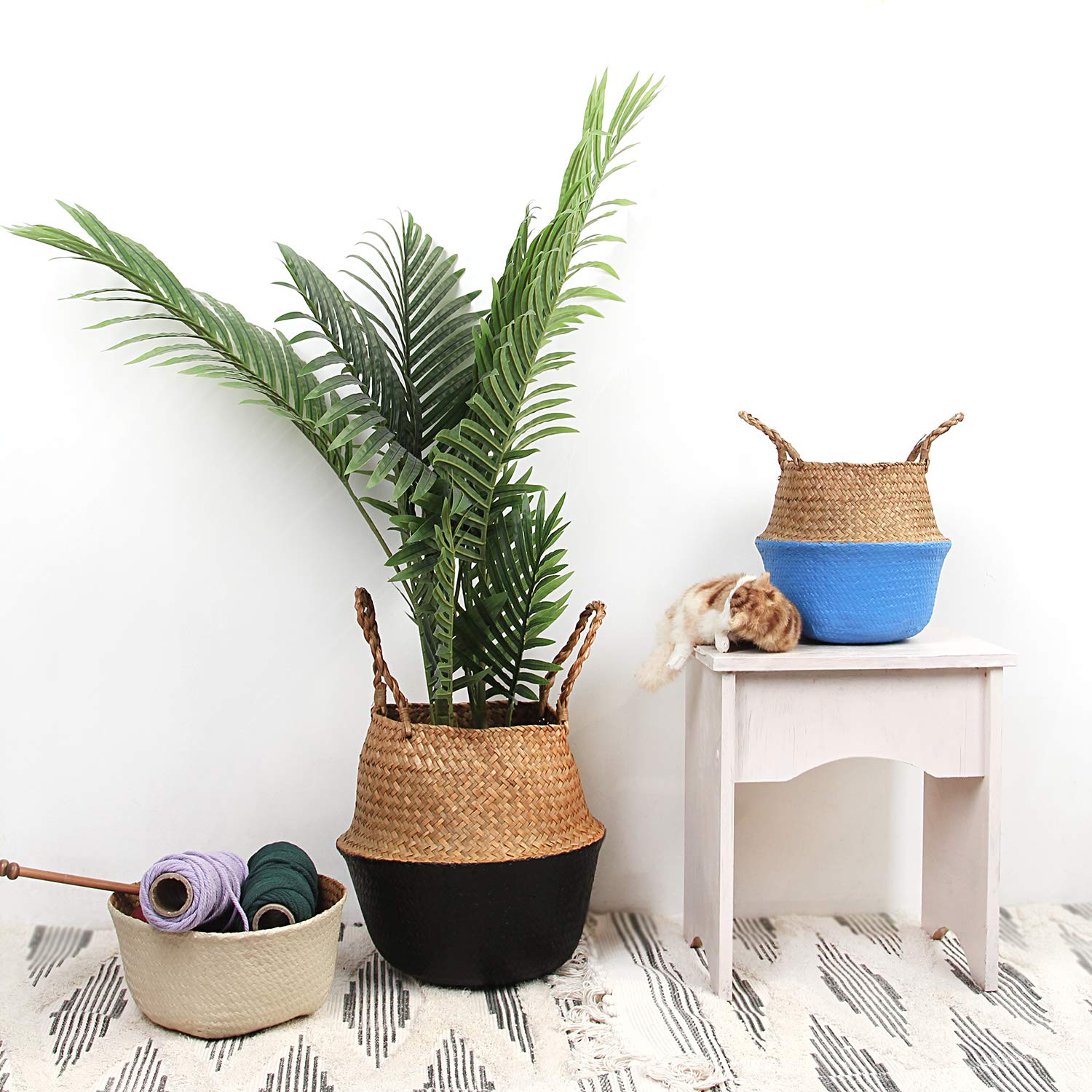 BlueMake cesta colocada en salón aportando calidez y orden