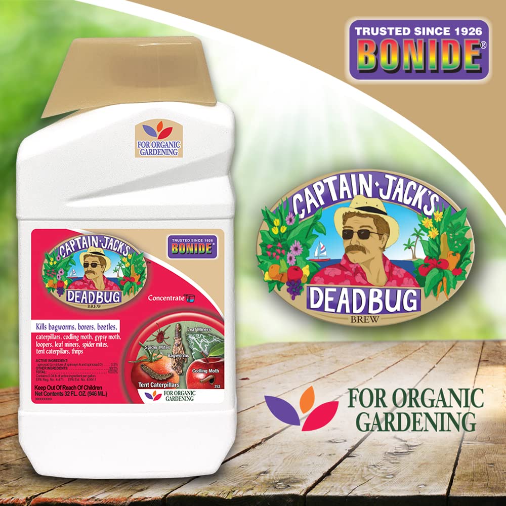 Bonide Deadbug Brew rociado sobre árboles frutales para control de plagas