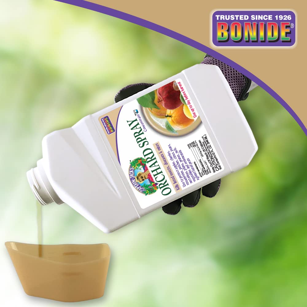 Bonide frasco abierto con taza medidora para mezclar concentrado correctamente