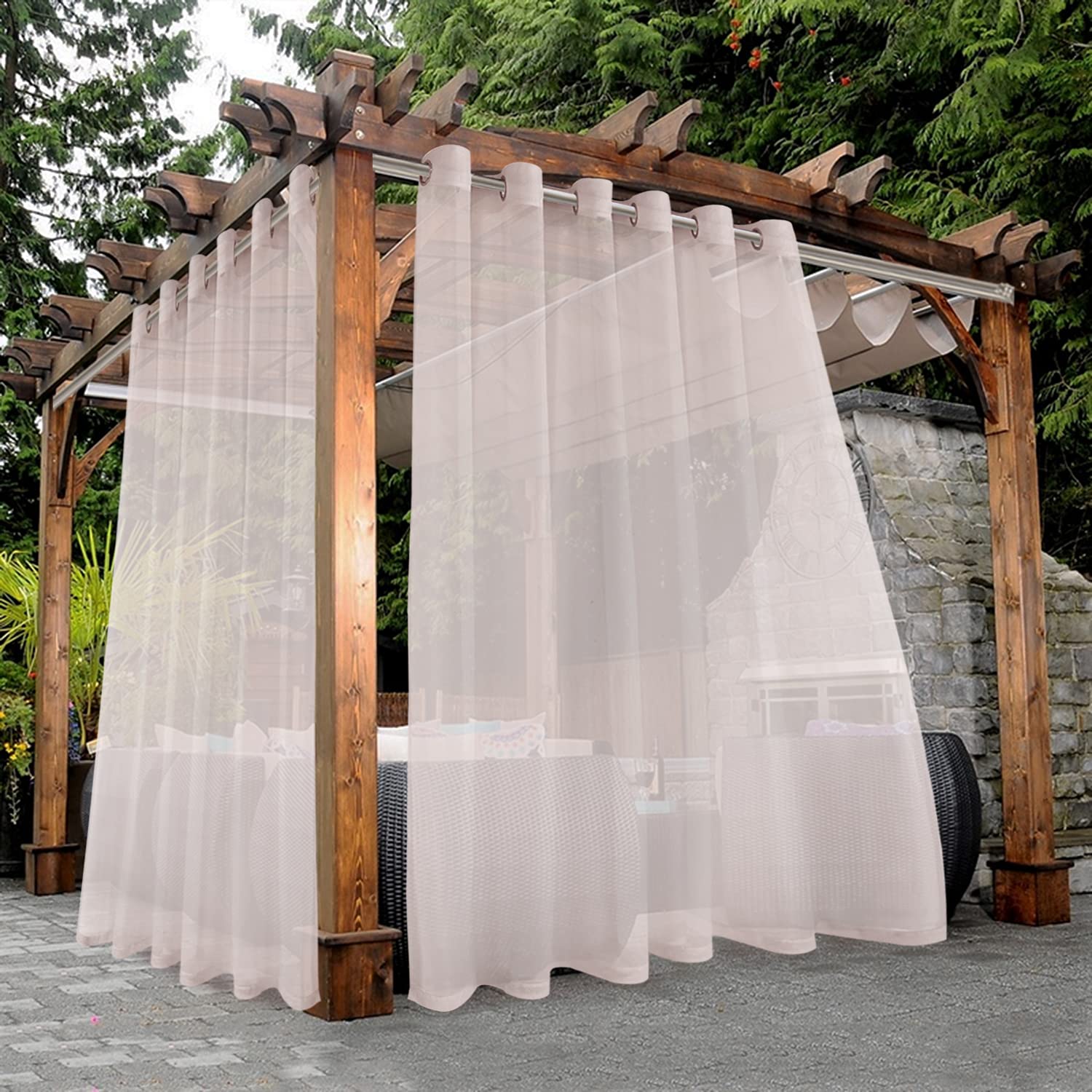 BONZER panel frontal entero mostrando caída elegante y protección ligera