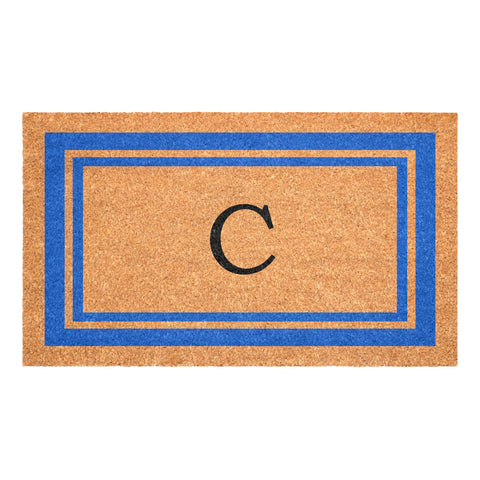 Calloway Mills felpudo frontal con monograma C y borde azul, entrada elegante