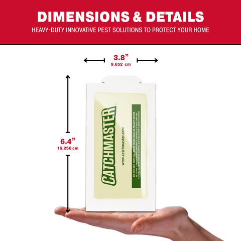 Catchmaster trampa comparada con mano para visualizar tamaño y fácil instalación