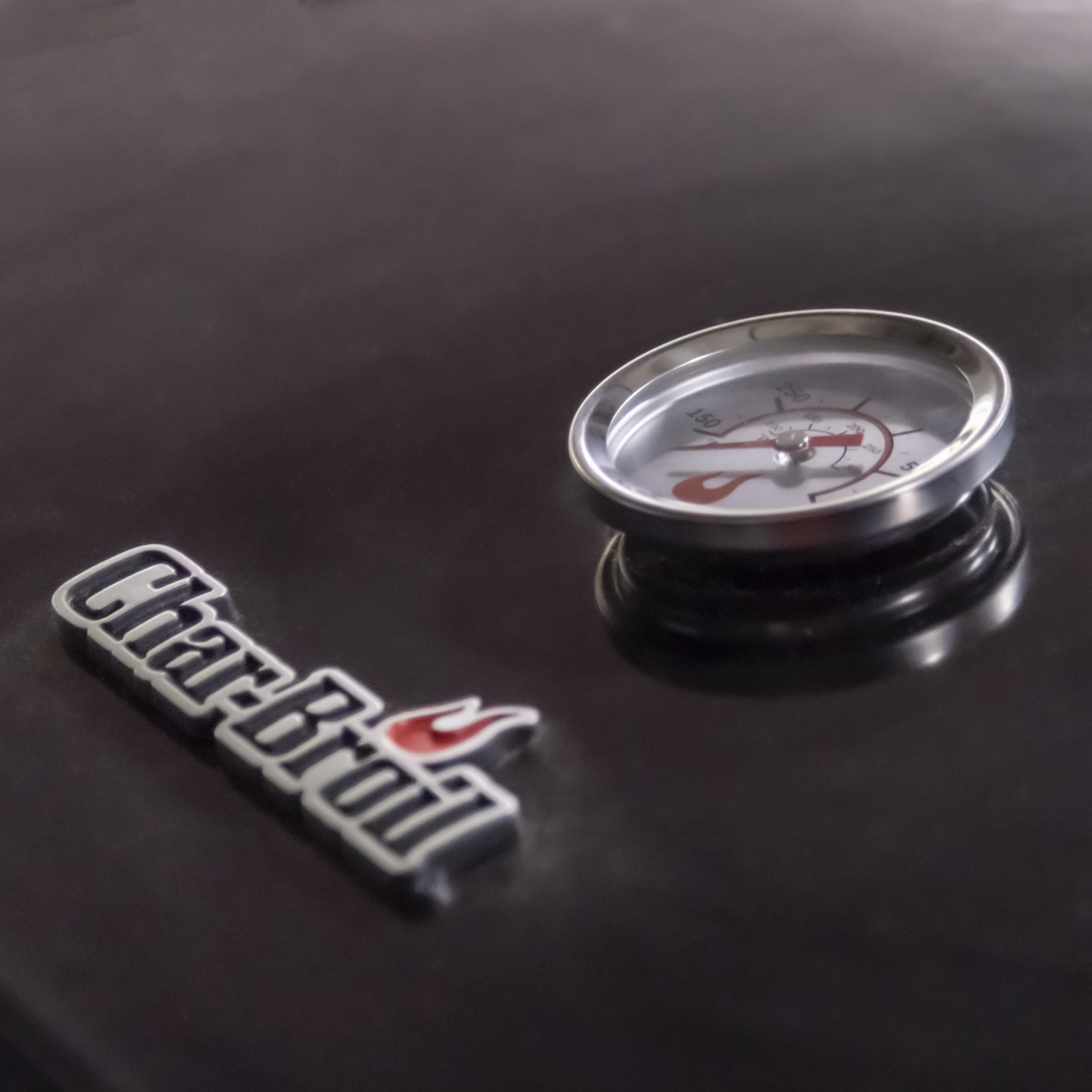 Charbroil primer plano acero inoxidable y marcado claro para resistencia