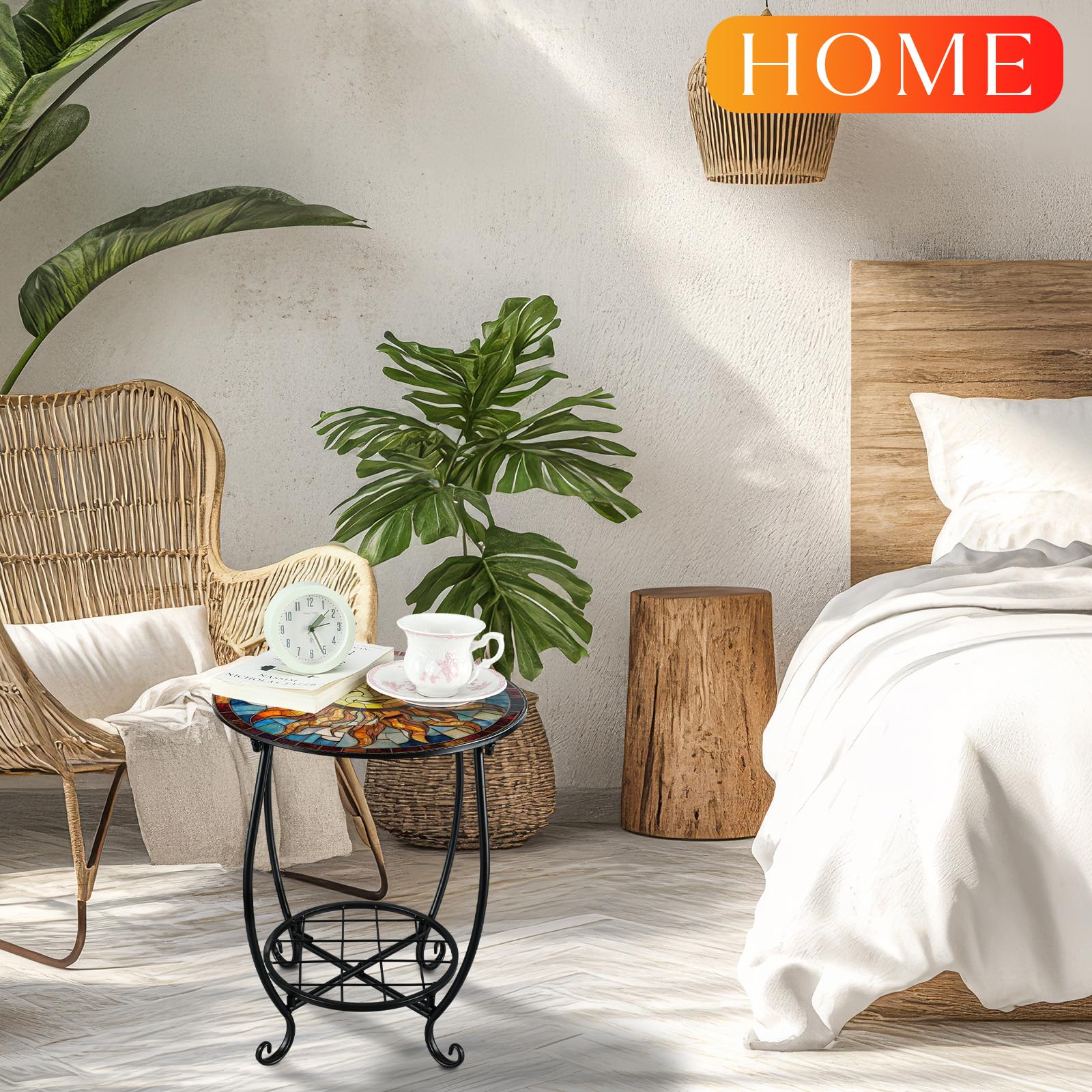 Cinnvoice comparación de tamaño junto a una silla indicando escala compacta
