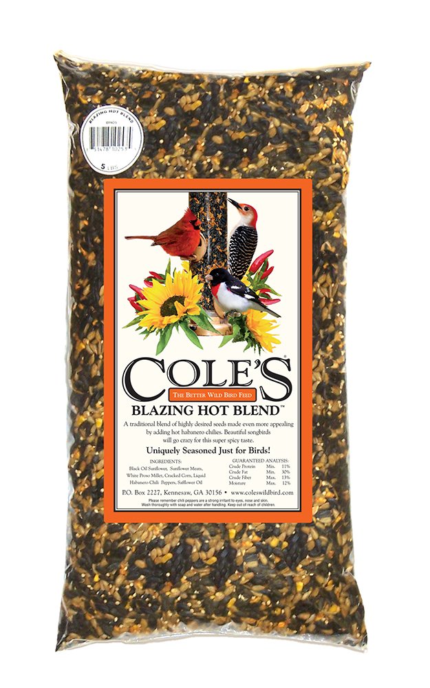 COLE'S Blazing Hot frente del paquete mostrando etiqueta y beneficio atraer aves