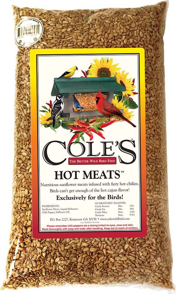 Cole's Hot Meats vista frontal del paquete, atrae más aves