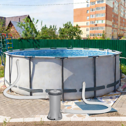 Conderyang manguera instalada en piscina elevada demostrando uso doméstico