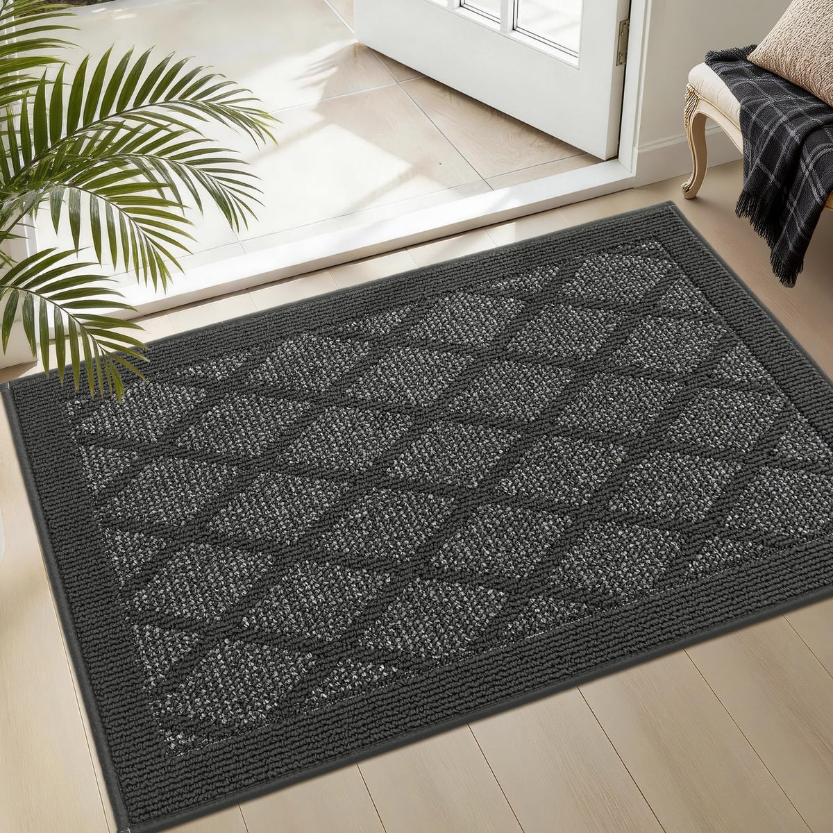 COSY HOMEER felpudo frontal gris oscuro muestra absorción y entrada ordenada