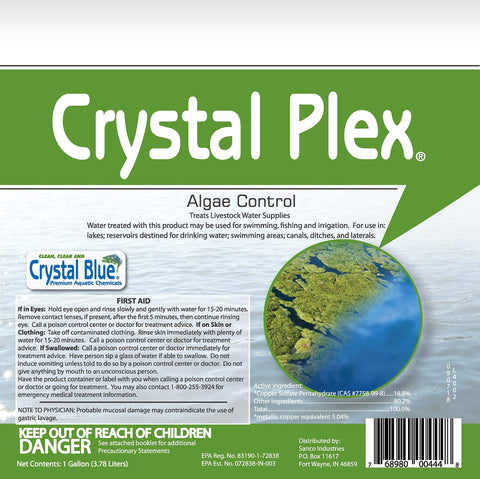 Crystal Blue Crystal Plex en entorno de lago ornamental mostrando resultado estético