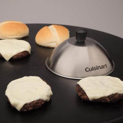 Cuisinart domo en ambiente de parrilla aportando sabor ahumado