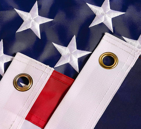 DANF FLAG primer plano de los ojales de latón para sujeción segura