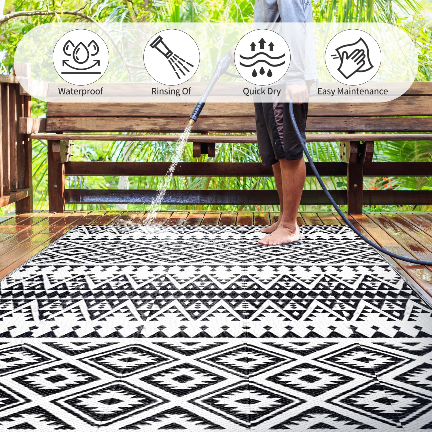 DiiKoo alfombra colocada en patio con muebles, crea ambiente cómodo al aire libre
