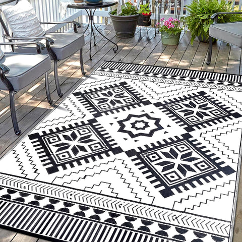 DiiKoo alfombra exterior frontal mostrando diseño boho y beneficio estético