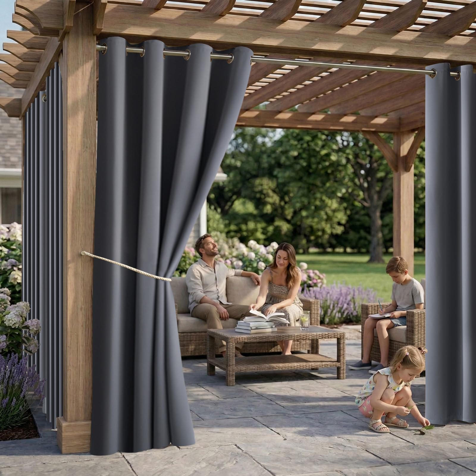 DIVA EN CAMINO DEC primer plano de tejido triple con recubrimiento impermeable para durabilidad