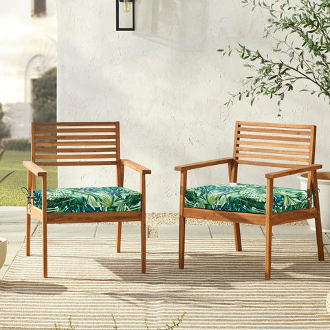 downluxe cojines en jardín creando ambiente y mejorando confort exterior