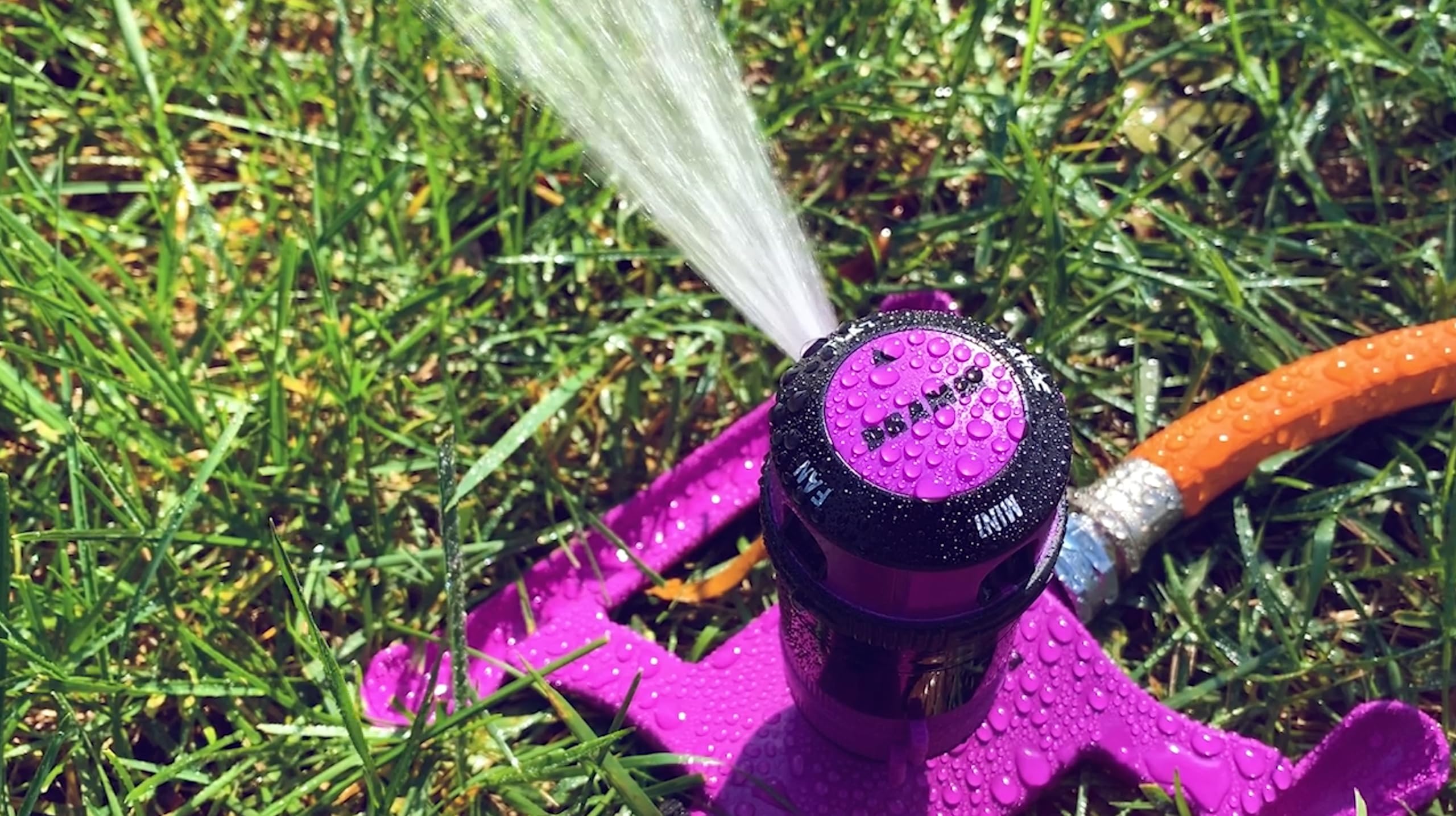 Dramm ColorStorm base metálica resistente para estabilidad y traslado