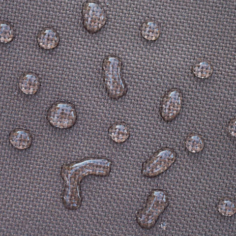Duck Covers color mocha cappuccino integrándose en ambiente exterior