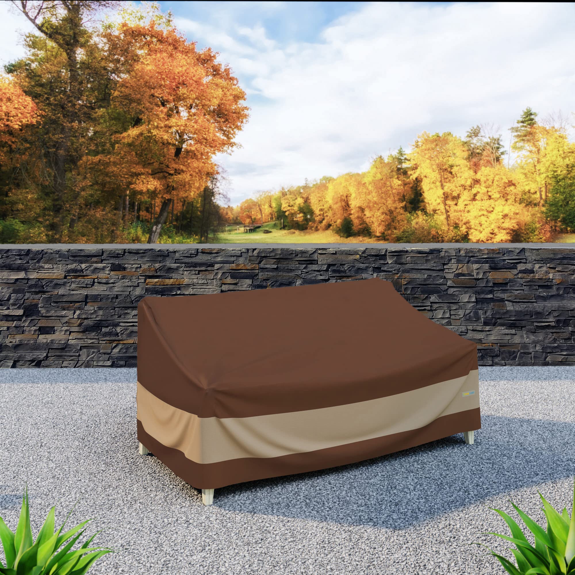 DUCKCOVERS estilo mocha cappuccino en terraza, integra estética y protección