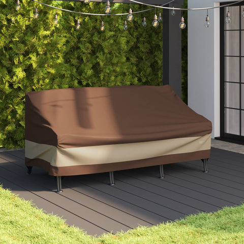 Duck Covers comparación de tamaño junto a una silla para orientar medidas
