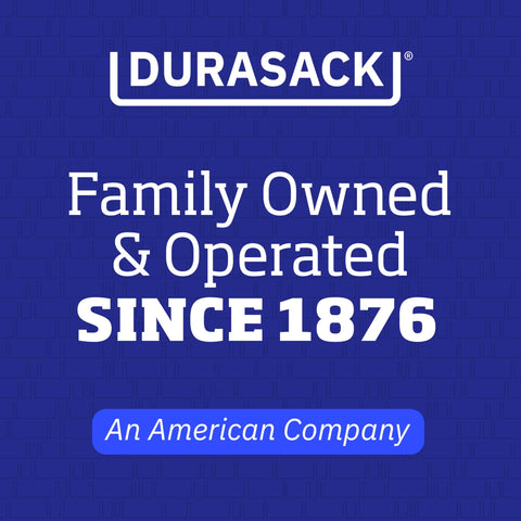 DURASACK en jardín recogiendo hojas, limpieza más rápida