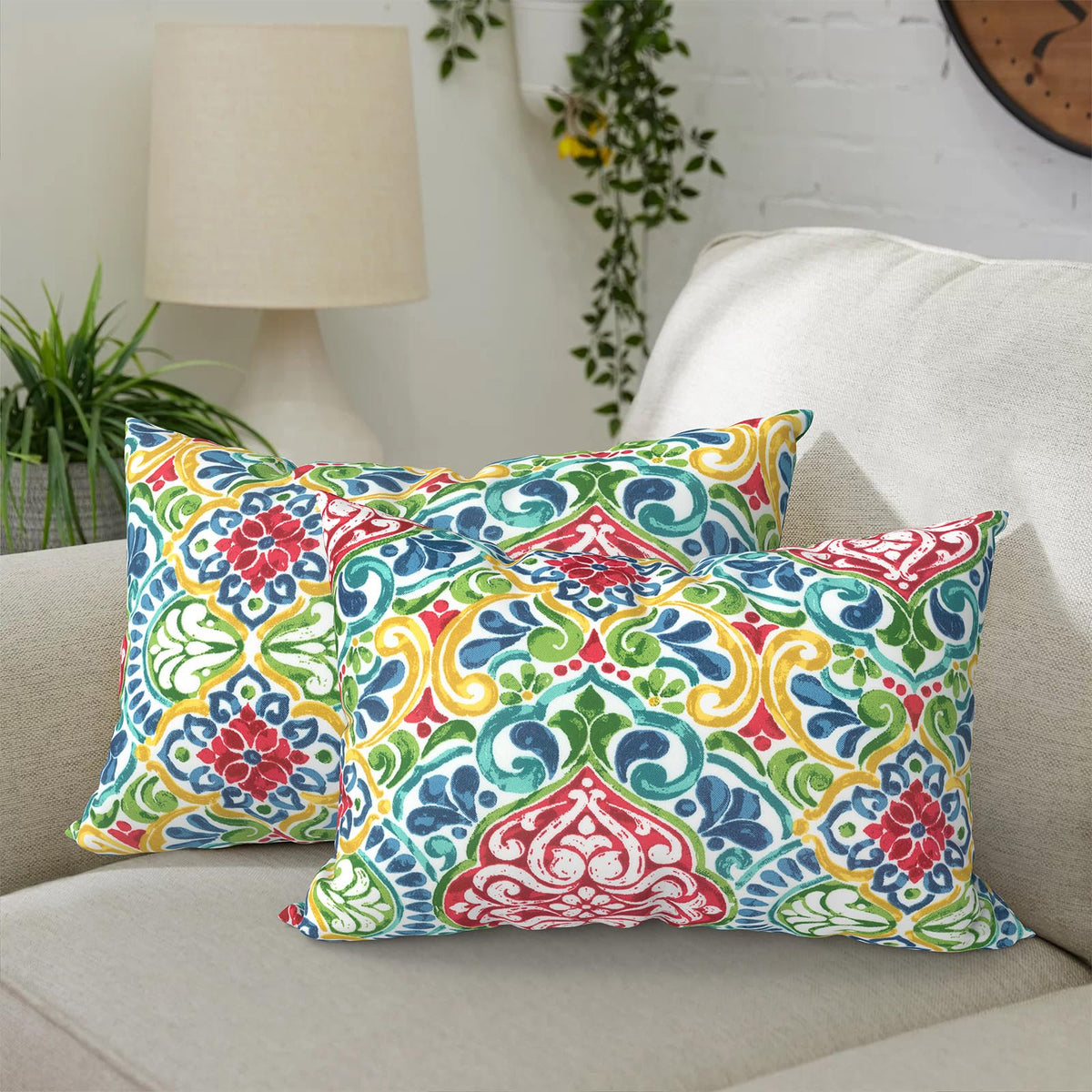 DYTXIII vista frontal de fundas damask rojo que renuevan el sofá