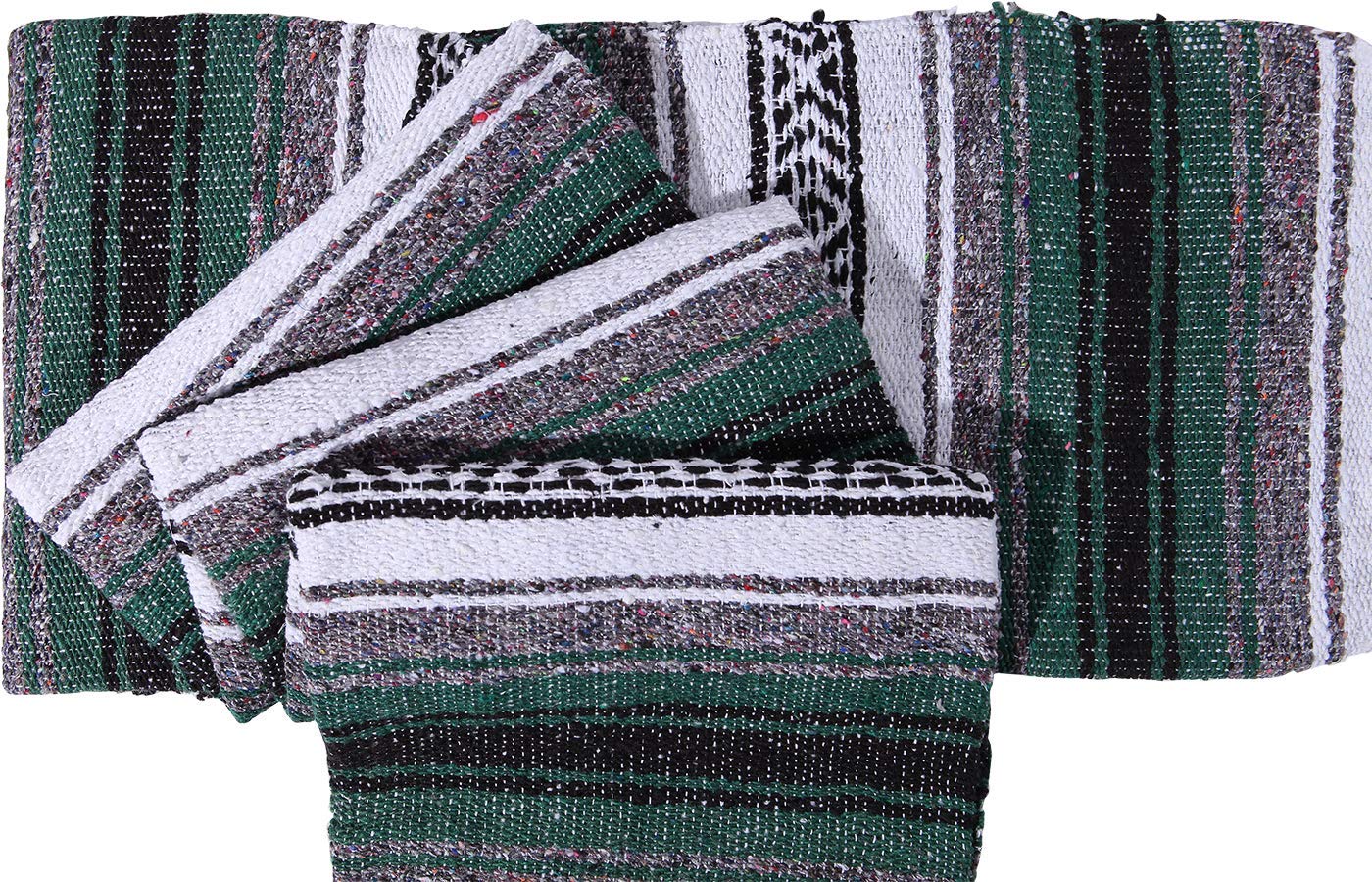 El Paso Designs detalle de borlas hechas a mano, resalta acabado artesanal y resistencia