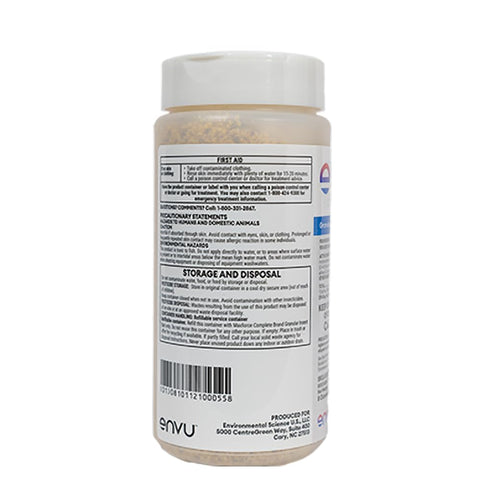 Envu Maxforce en escena de jardín ilustrando protección perimetral