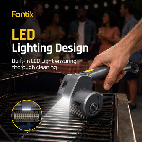 Fantik en uso en parrilla por la noche, luz LED mejora visibilidad