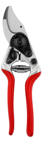 FELCO F14 vista frontal con empuñadura cómoda, mejora el control