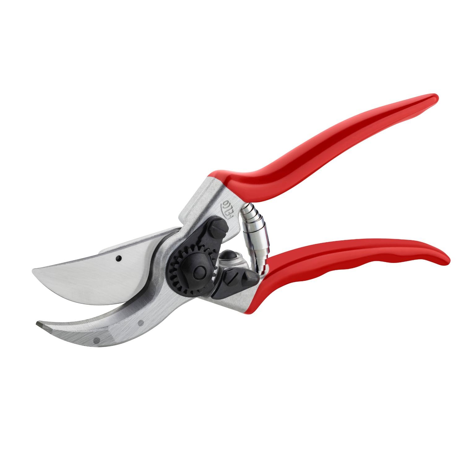 FELCO F2 en manos de jardinero podando rama con control y comodidad