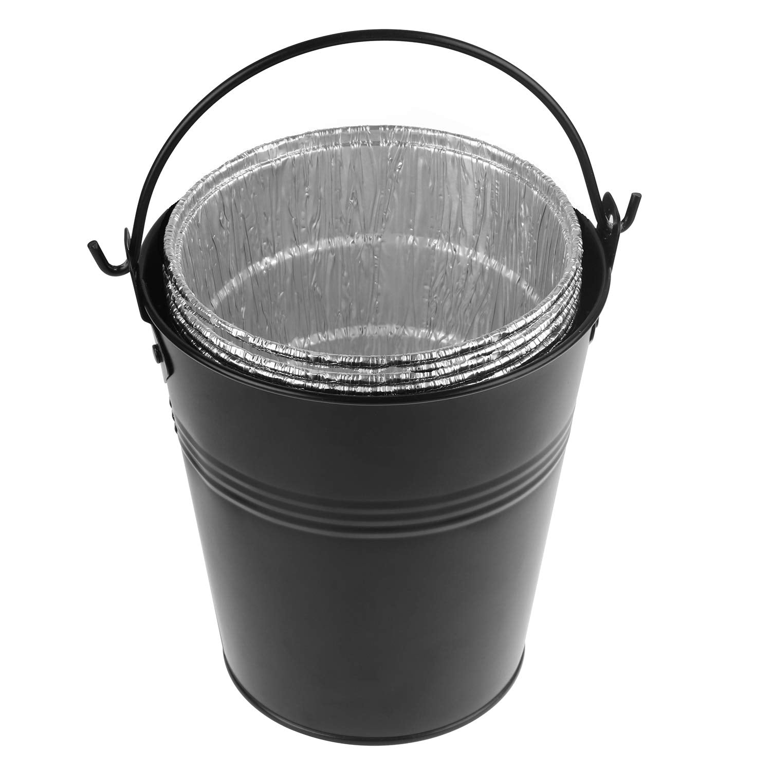 Firsgrill cubo junto a lata para comparar tamaño, referencia clara