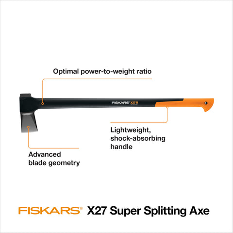 Fiskars X27 comparación de escala con una persona alta para mostrar el mango de 36"