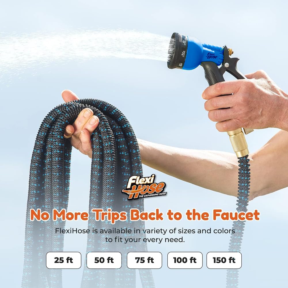 Flexi Hose manguera plegada junto a una regla para comparar tamaño compacto y ahorro