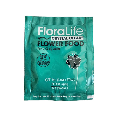 Floralife solución disolviéndose en agua lista para usar