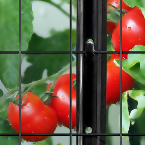 FOREHOGAR entorno jardín instalado mostrando cercado discreto y ordenado