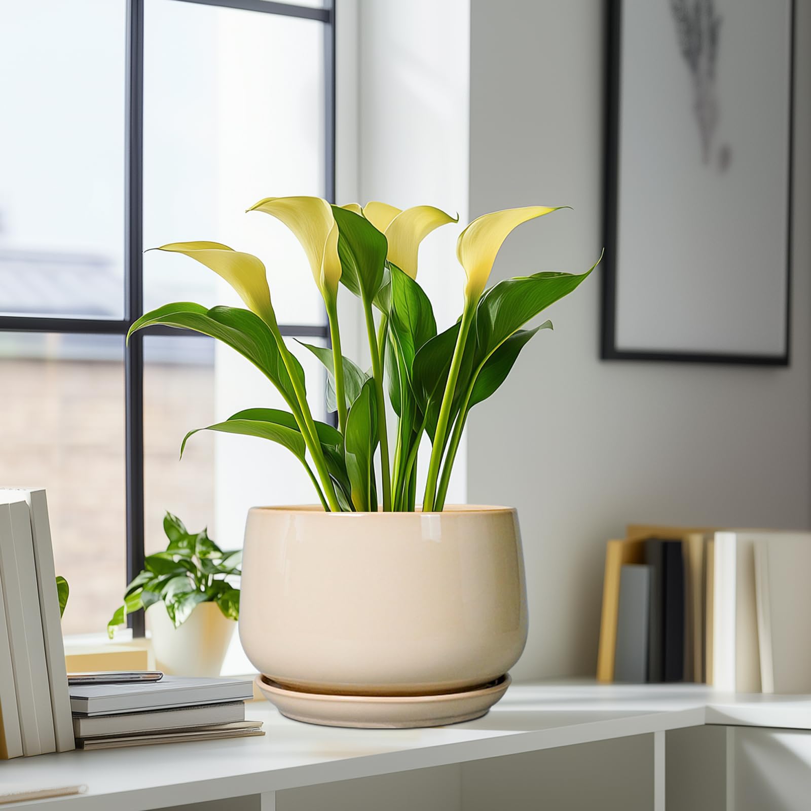 G EPGardening maceta en salón mostrando integración con decoración moderna